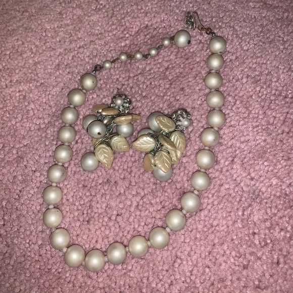 Miriam Haskell Jewelry - Miriam haskell pearl choker and clip on earrings